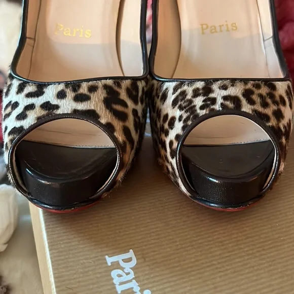 Authentic Christian Louboutin Leopard high heel: size 37 EU : size 6.5 - Picture 9 of 12